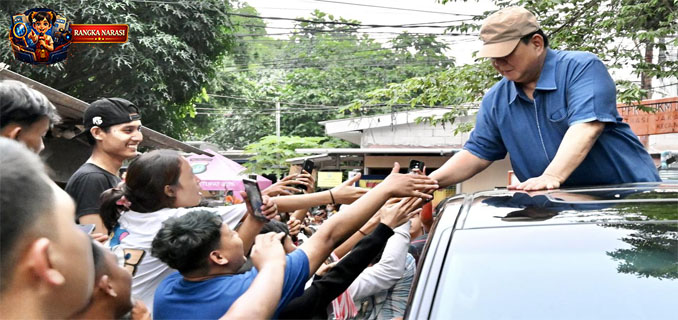 Seskab Teddy Ungkap Prabowo Mendadak Blusukan